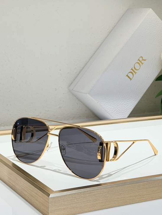 Picture of Dior Sunglasses _SKUfw80535207fw